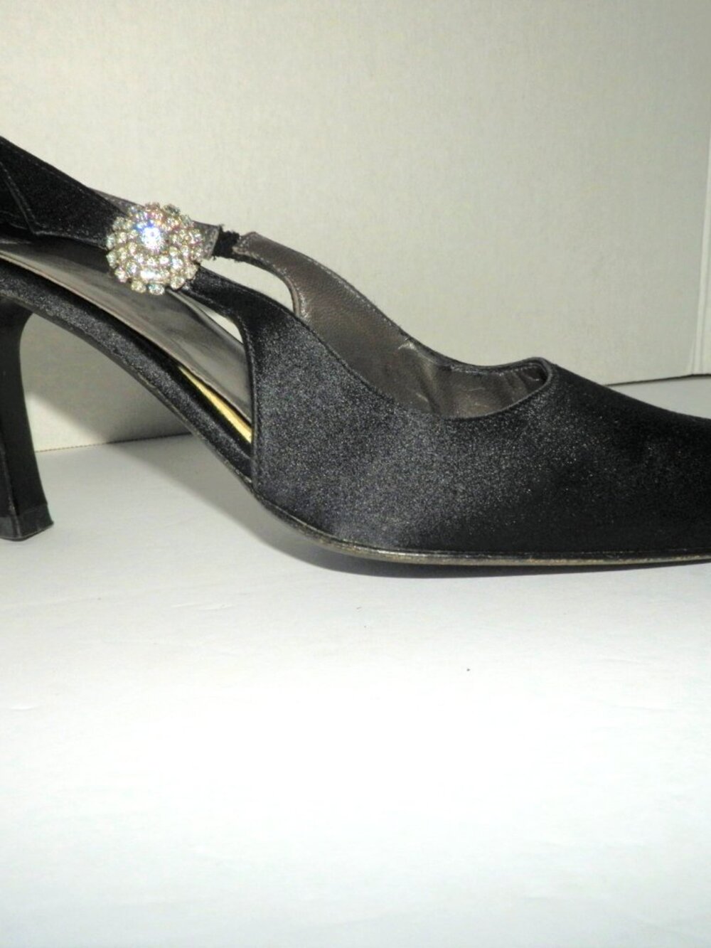 Vera Wang Black Slingback Heels